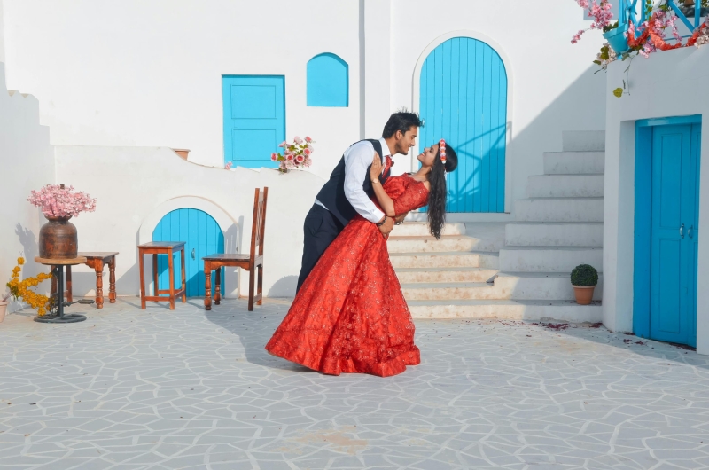 Best places for honeymoon in Santorini