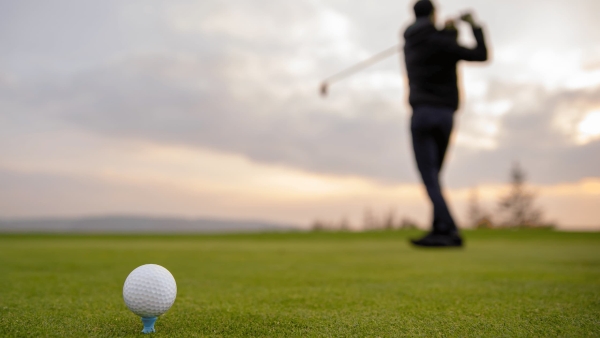 Golf—Tee off to the ocean breeze
